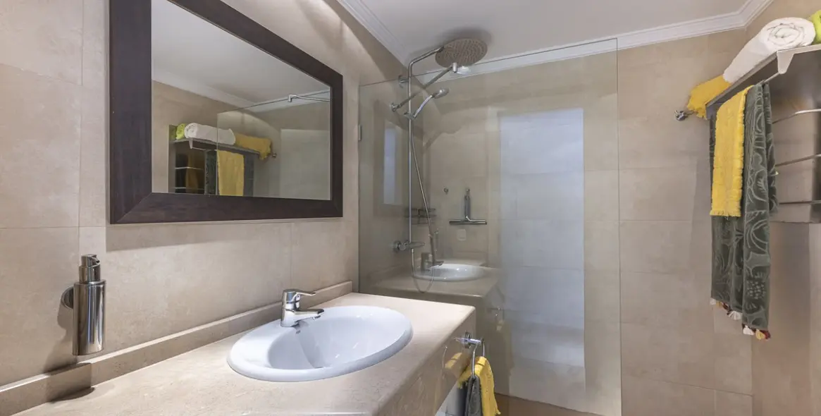 Venta de ático dúplex en The Golden Mile 38