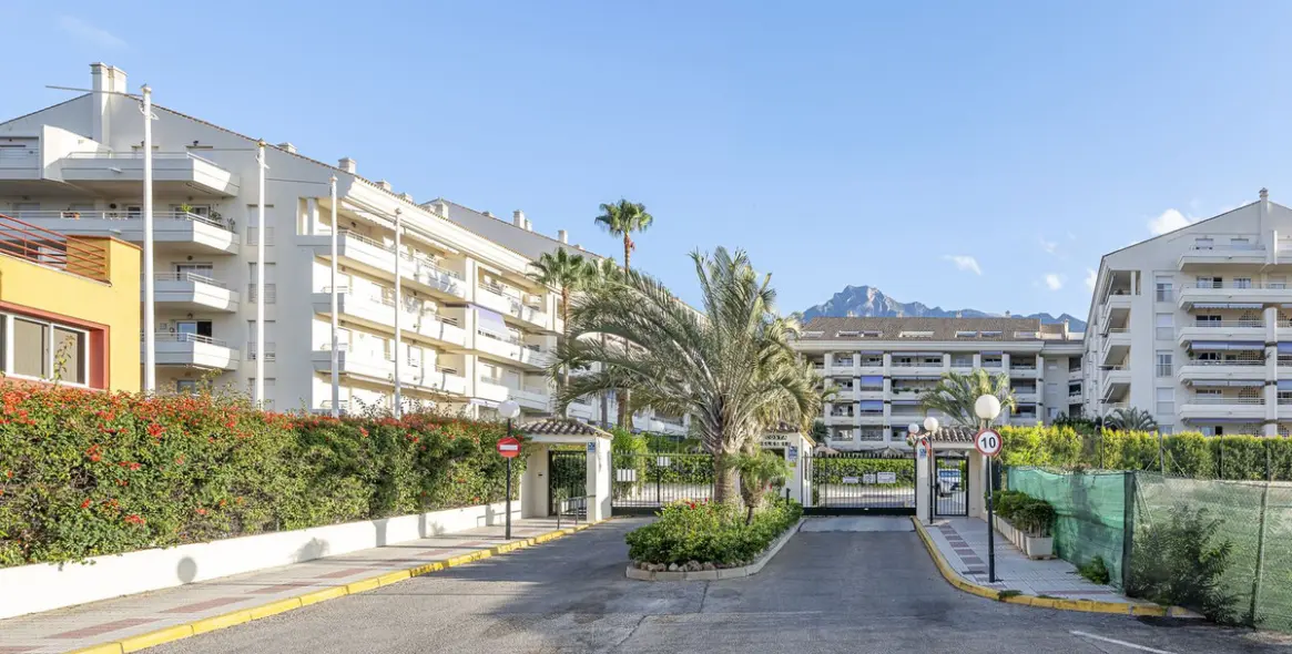 Venta de ático dúplex en The Golden Mile 42