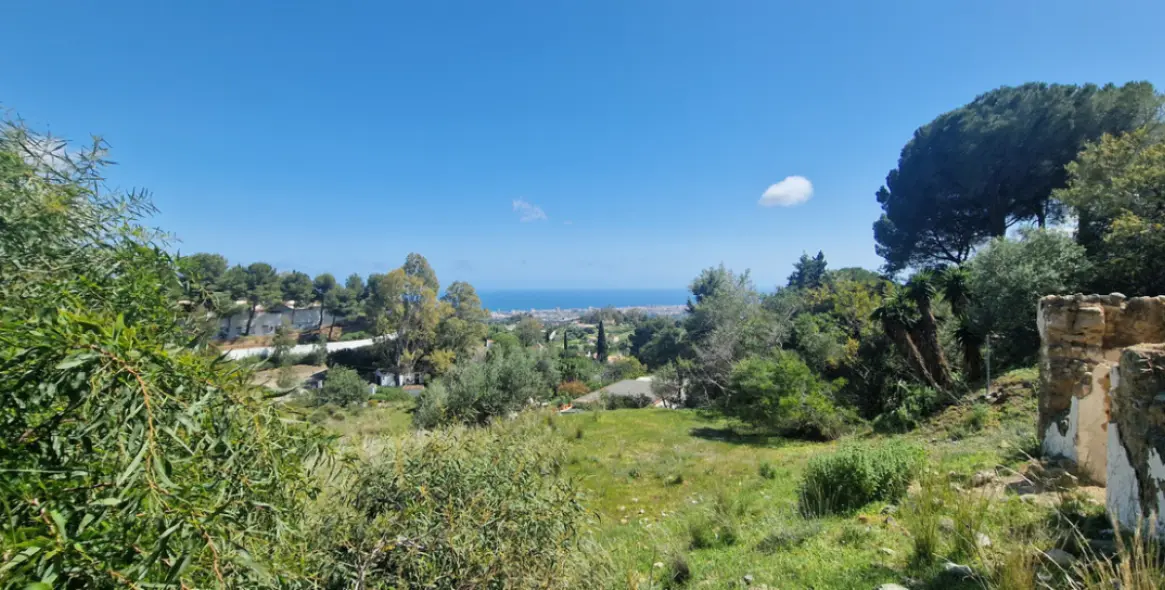 Продажа  жилого участка в Mijas 8