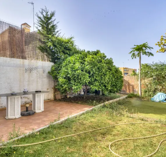 Villa independiente R5058622