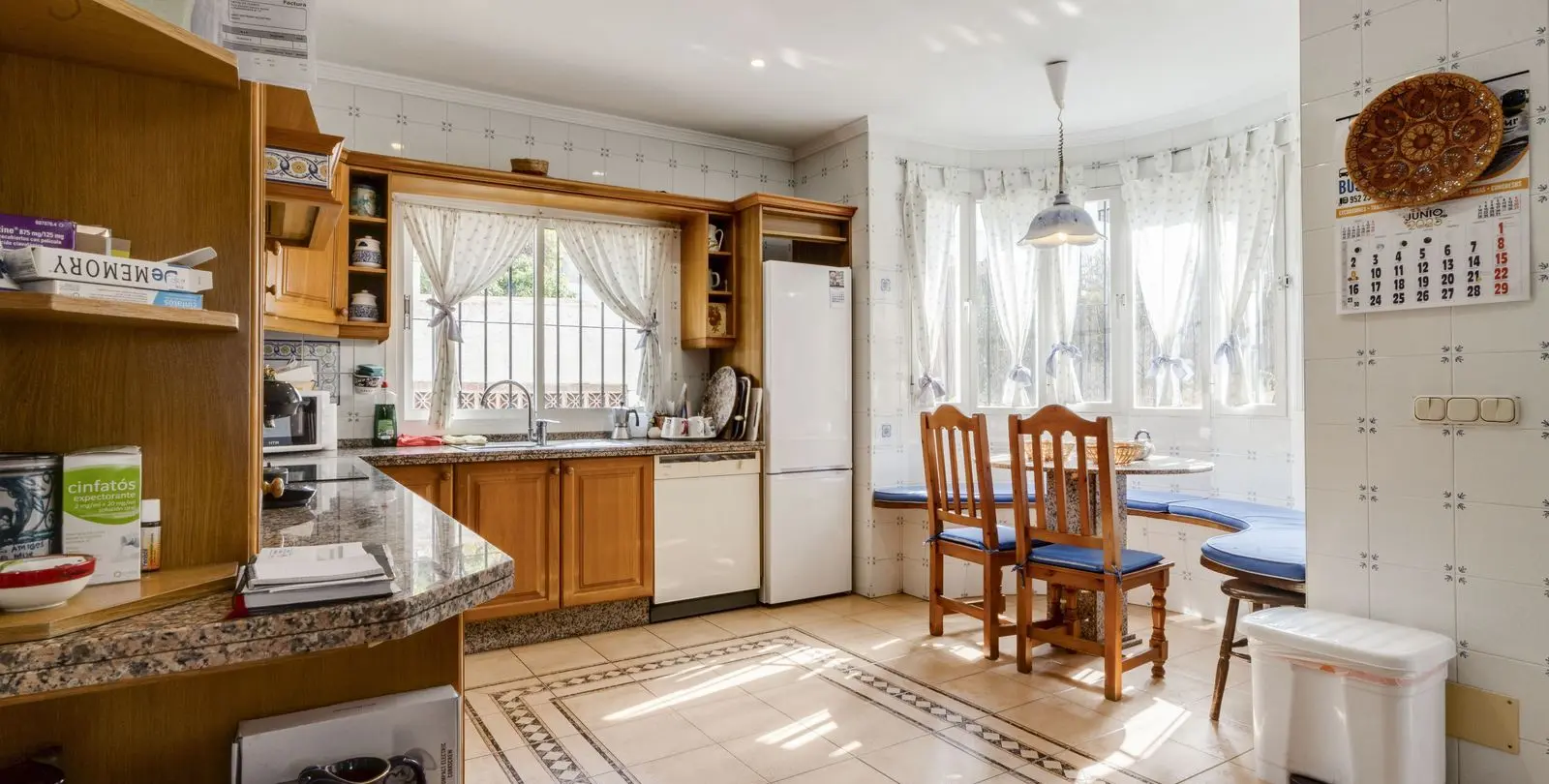 Sale of detached villa in Marbella 6