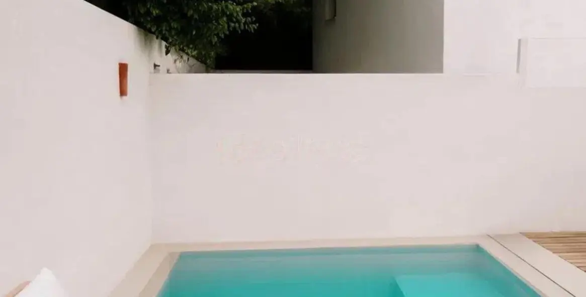 Продажа таунхауса в Guadalmina Alta 1