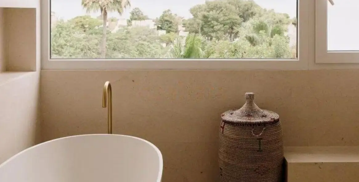 Продажа таунхауса в Guadalmina Alta 16