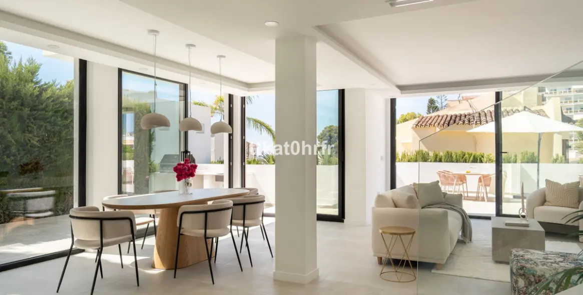 Продажа  отдельно стоящей виллы в Nueva Andalucía 4