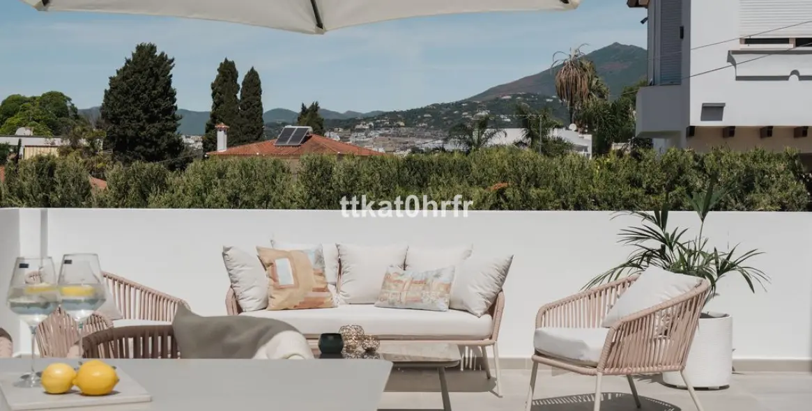 Продажа  отдельно стоящей виллы в Nueva Andalucía 17