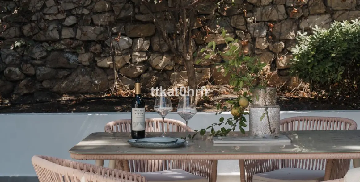 Продажа  отдельно стоящей виллы в Nueva Andalucía 19