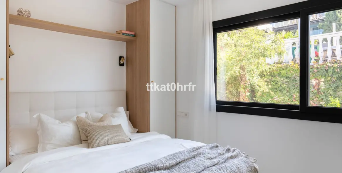 Sale of detached villa in Nueva Andalucía 31