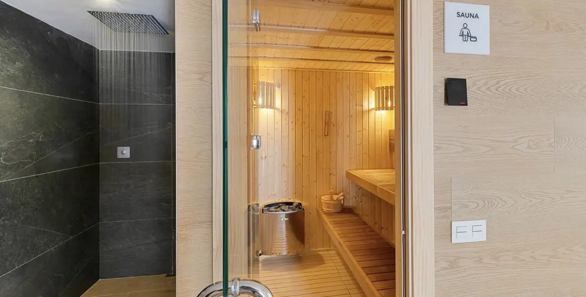 Sale of penthouse duplex in Carvajal 26