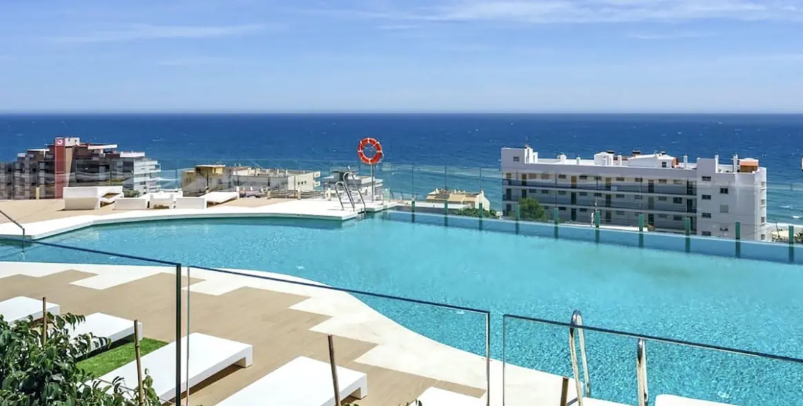 Sale of penthouse duplex in Carvajal 27