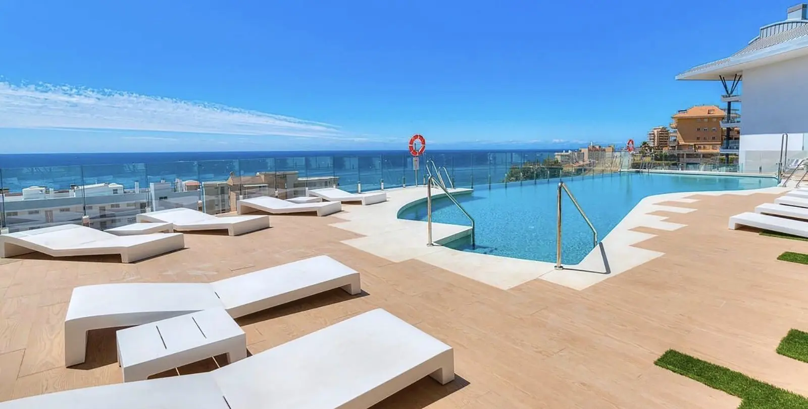 Venta de ático dúplex en Carvajal 7