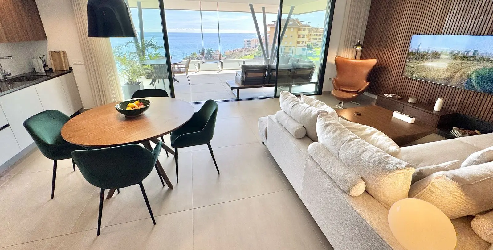 Venta de ático dúplex en Carvajal 10