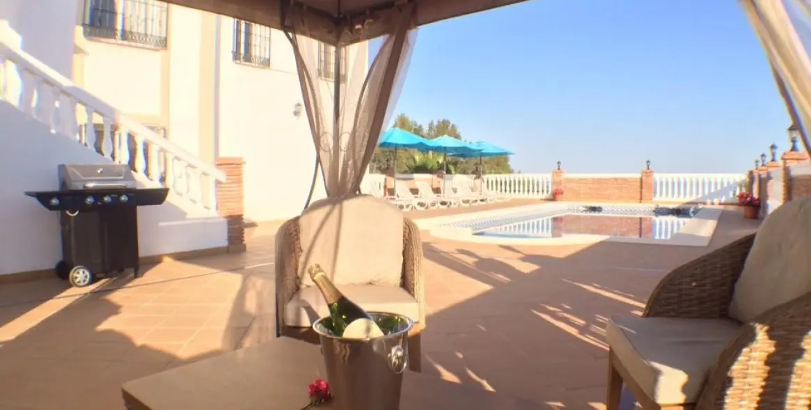 Sale of detached villa in Costa del Sol East 7