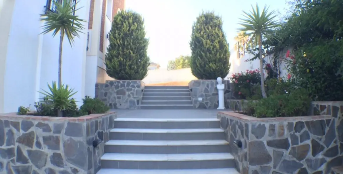 Venta de villa independiente en Frigiliana 11