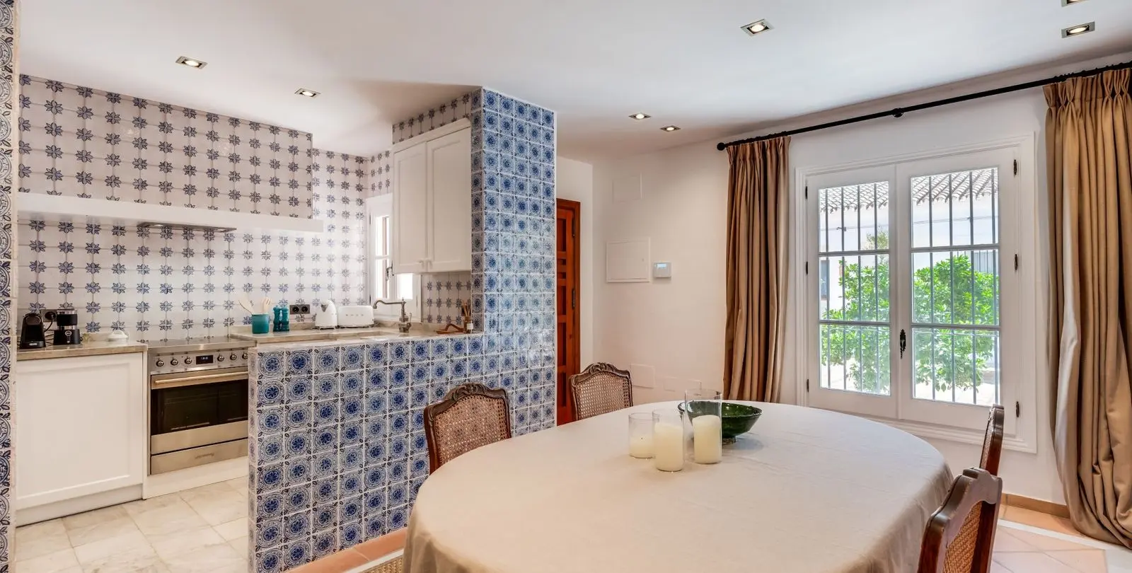 Sale of ground floor apartment in La Zagaleta 4