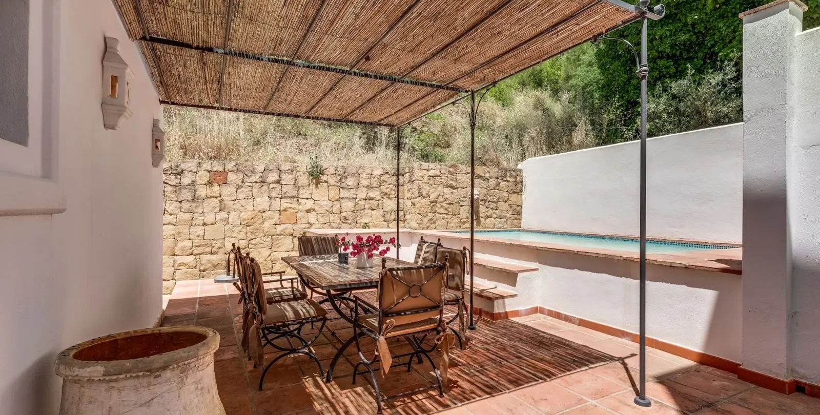 Sale of ground floor apartment in La Zagaleta 15