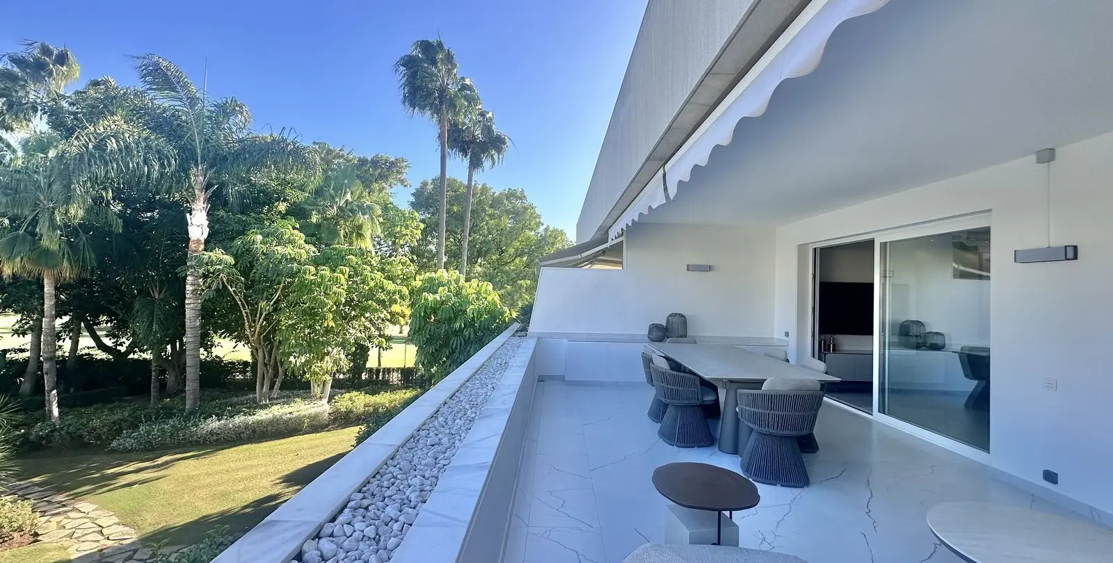 Sale of middle floor apartment in Marbella 4