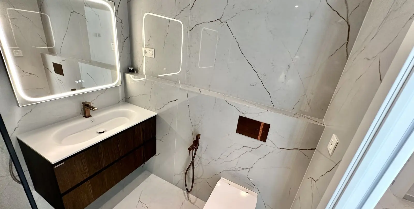 Sale of middle floor apartment in Marbella 33
