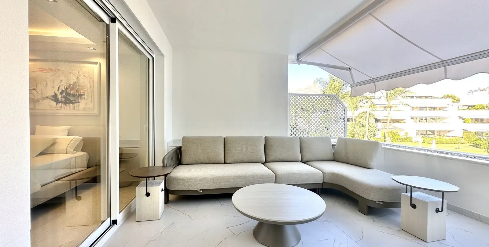 Sale of middle floor apartment in Marbella 51