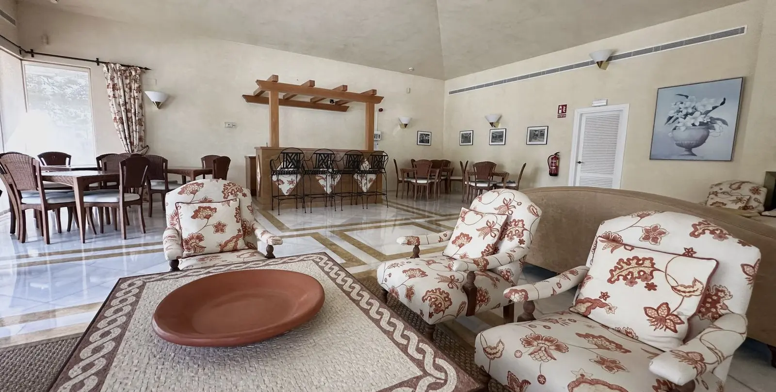 Sale of middle floor apartment in Marbella 55