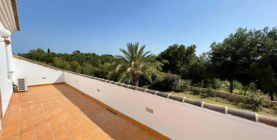 Sale of detached villa in Mijas 39