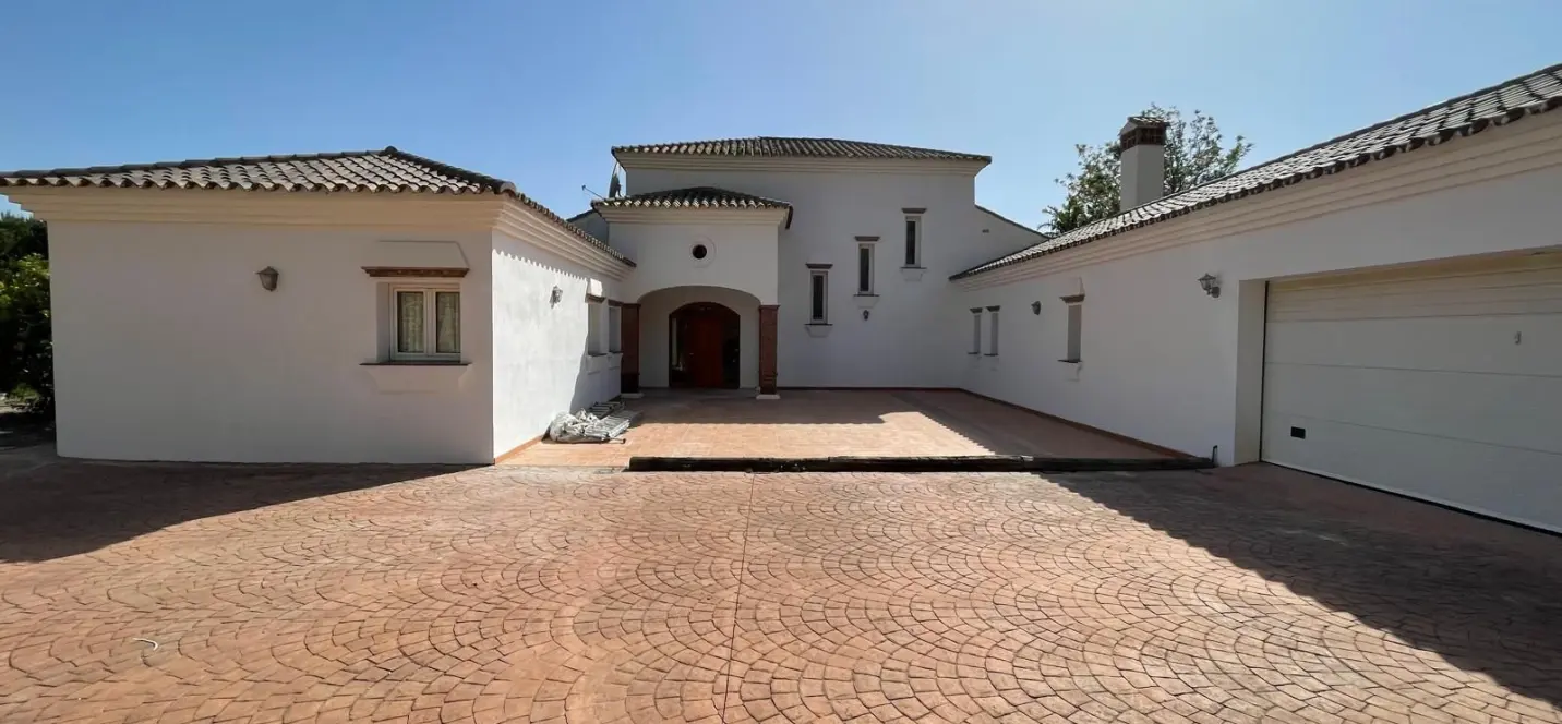 Sale of detached villa in Mijas 3