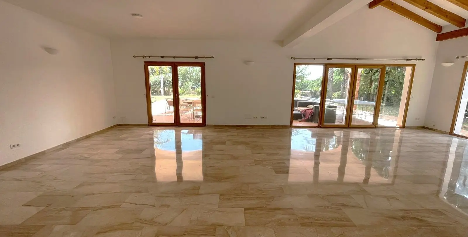 Sale of detached villa in Mijas 17