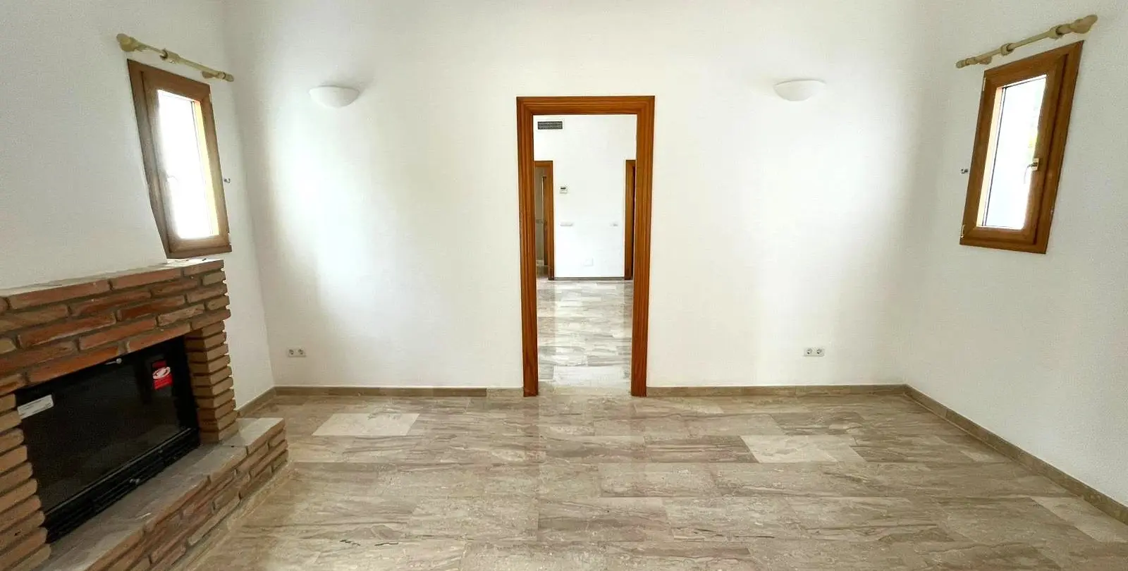 Sale of detached villa in Mijas 18