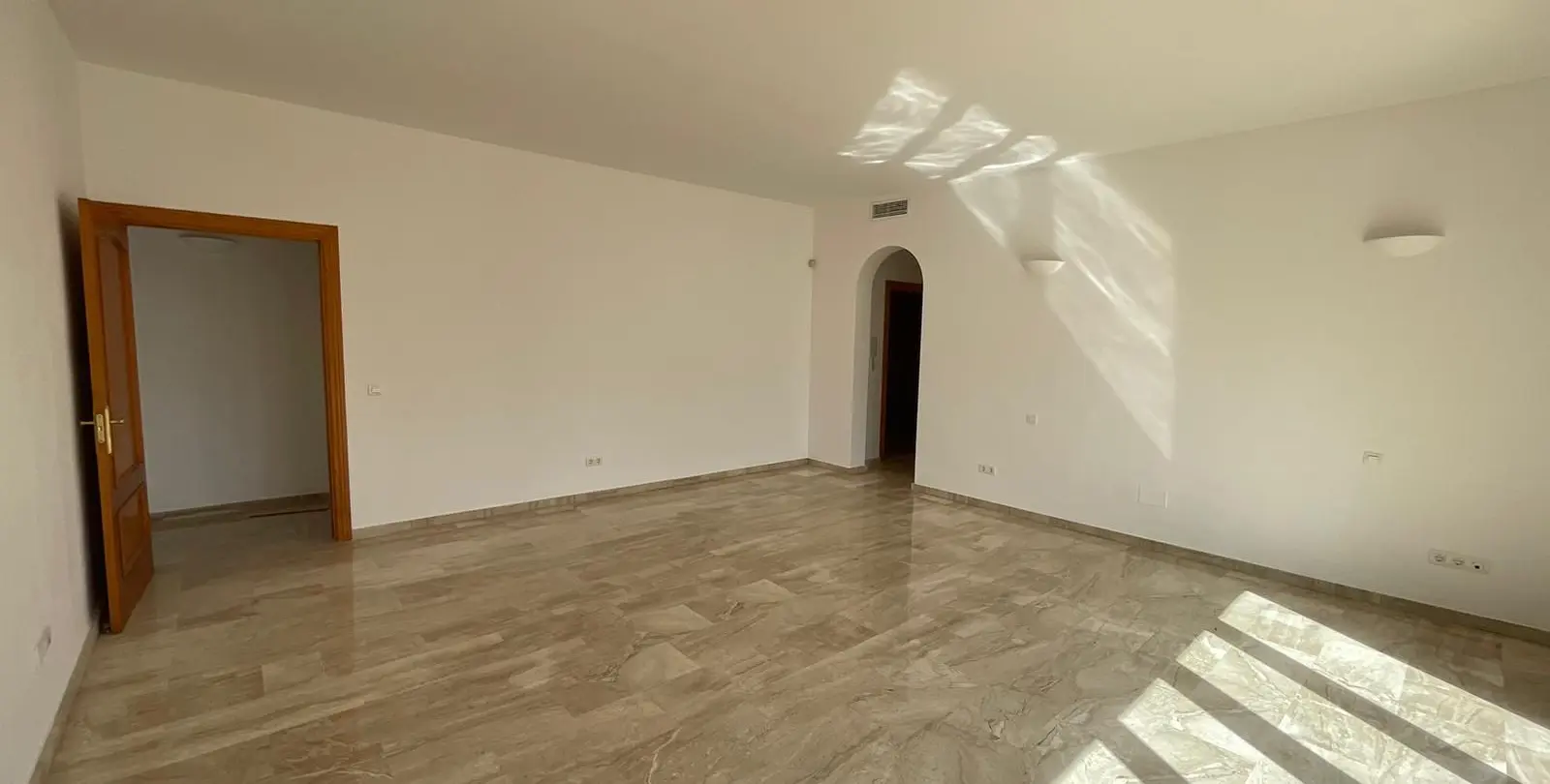 Sale of detached villa in Mijas 31