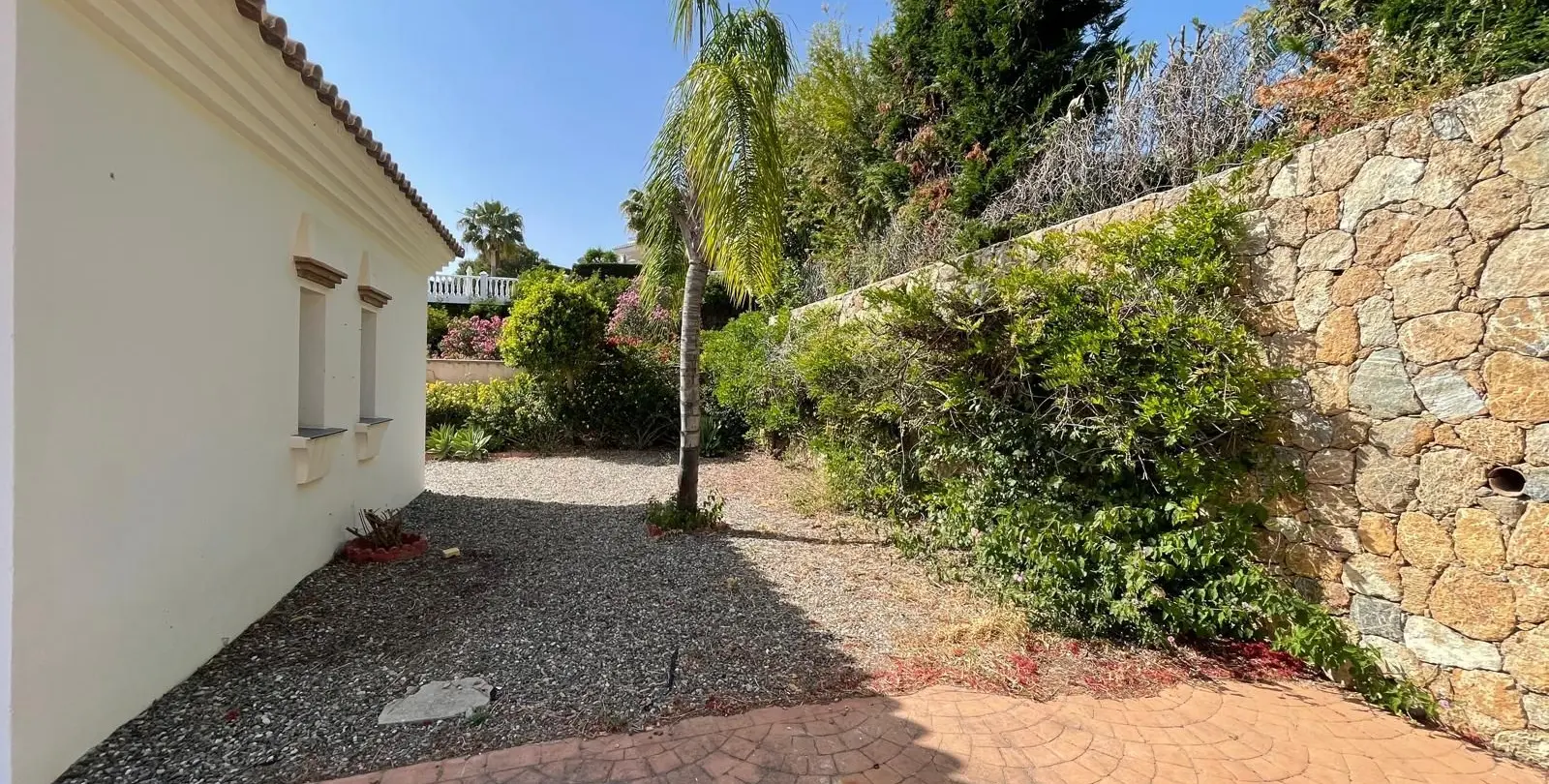 Sale of detached villa in Mijas 41