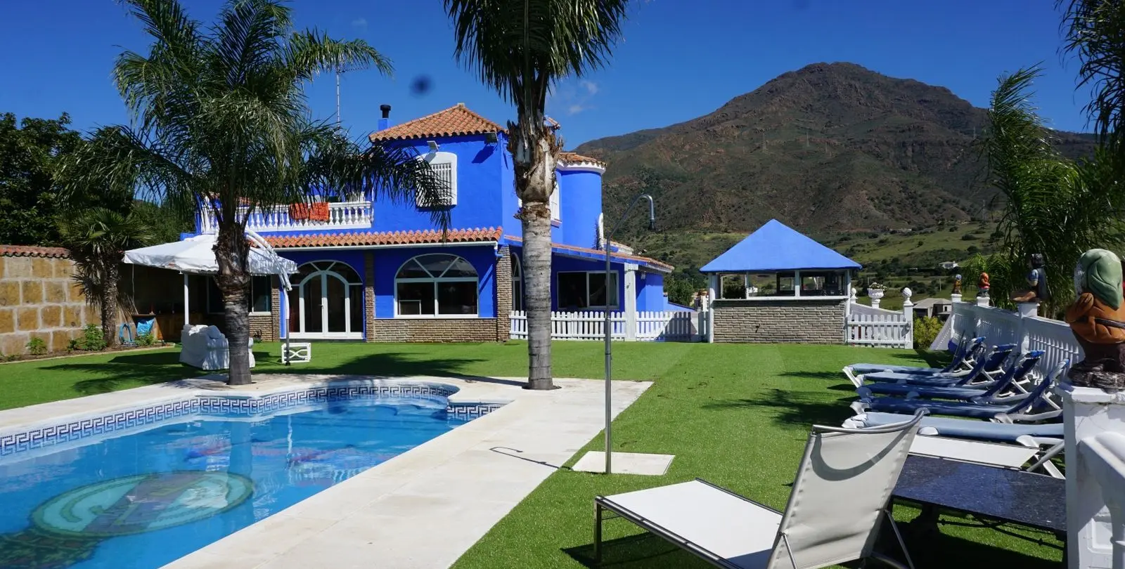 Sale of finca - cortijo in Estepona 1