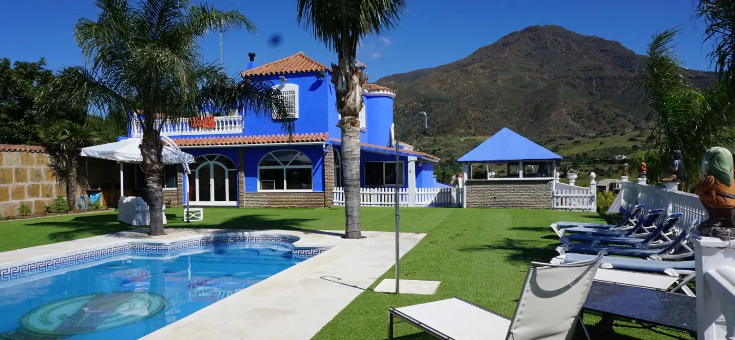 Sale of finca - cortijo in Estepona 0