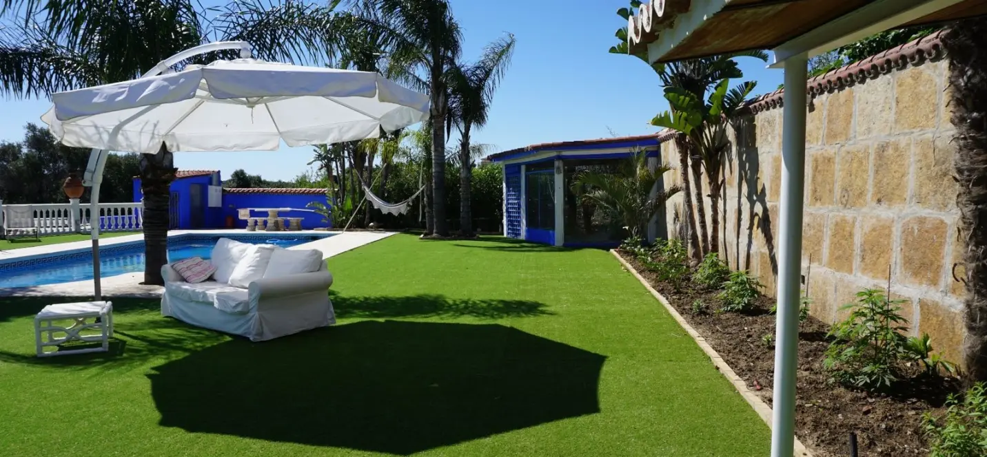 Sale of finca - cortijo in Estepona 3