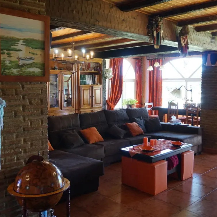 Sale of finca - cortijo in Estepona