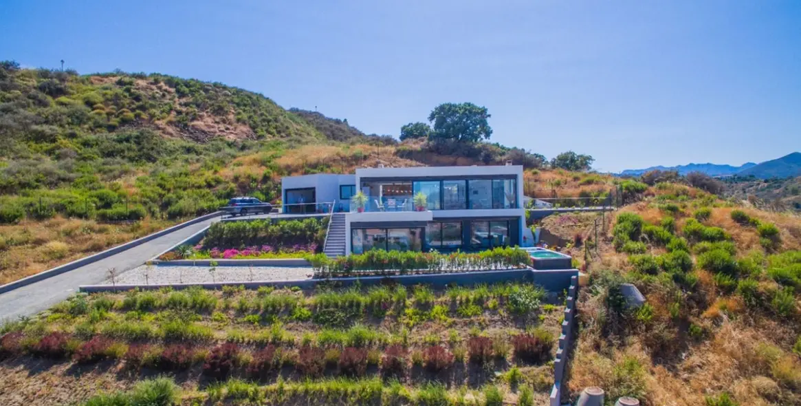 Venta de villa independiente en La Cala Golf 1