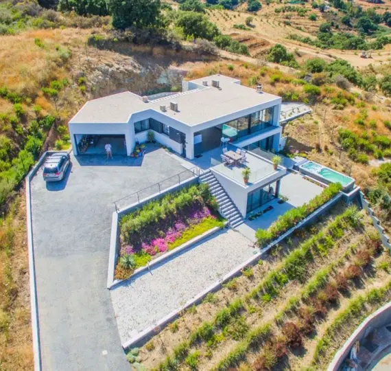 Venta de villa independiente en La Cala Golf