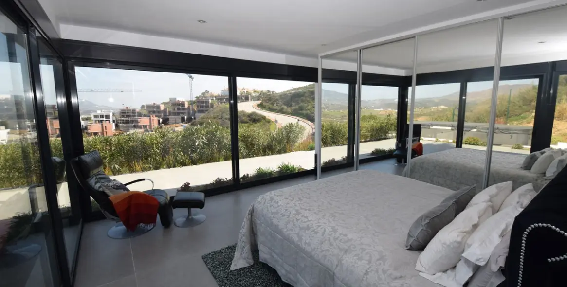 Venta de villa independiente en La Cala Golf 17