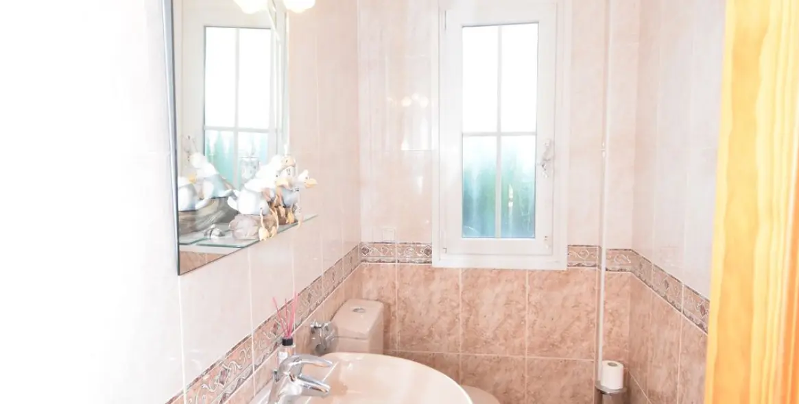 Продажа  отдельно стоящей виллы в Mijas 22