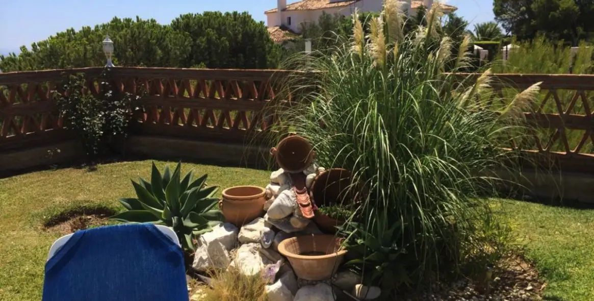 Продажа  отдельно стоящей виллы в Mijas 25