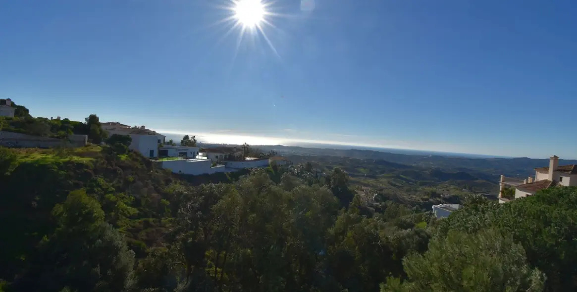 Продажа  отдельно стоящей виллы в Mijas 32