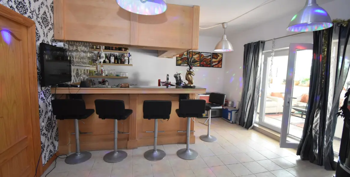 Продажа  отдельно стоящей виллы в Mijas 33