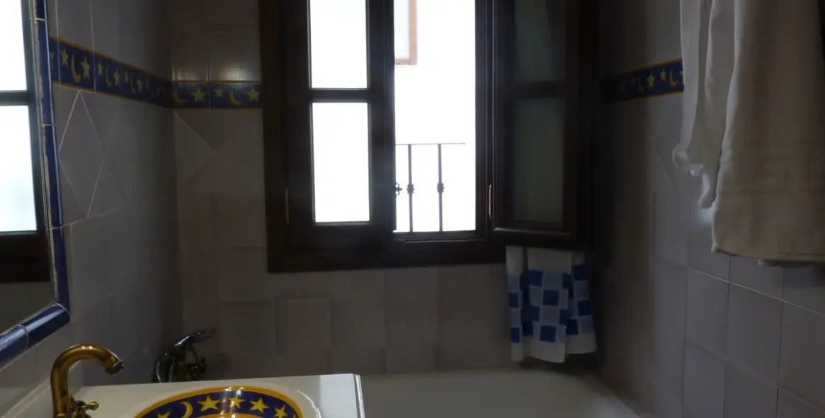 Продажа отеля в Casares Pueblo 13