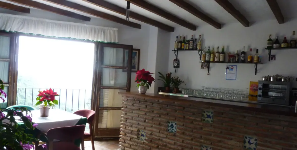 Продажа отеля в Casares Pueblo 22