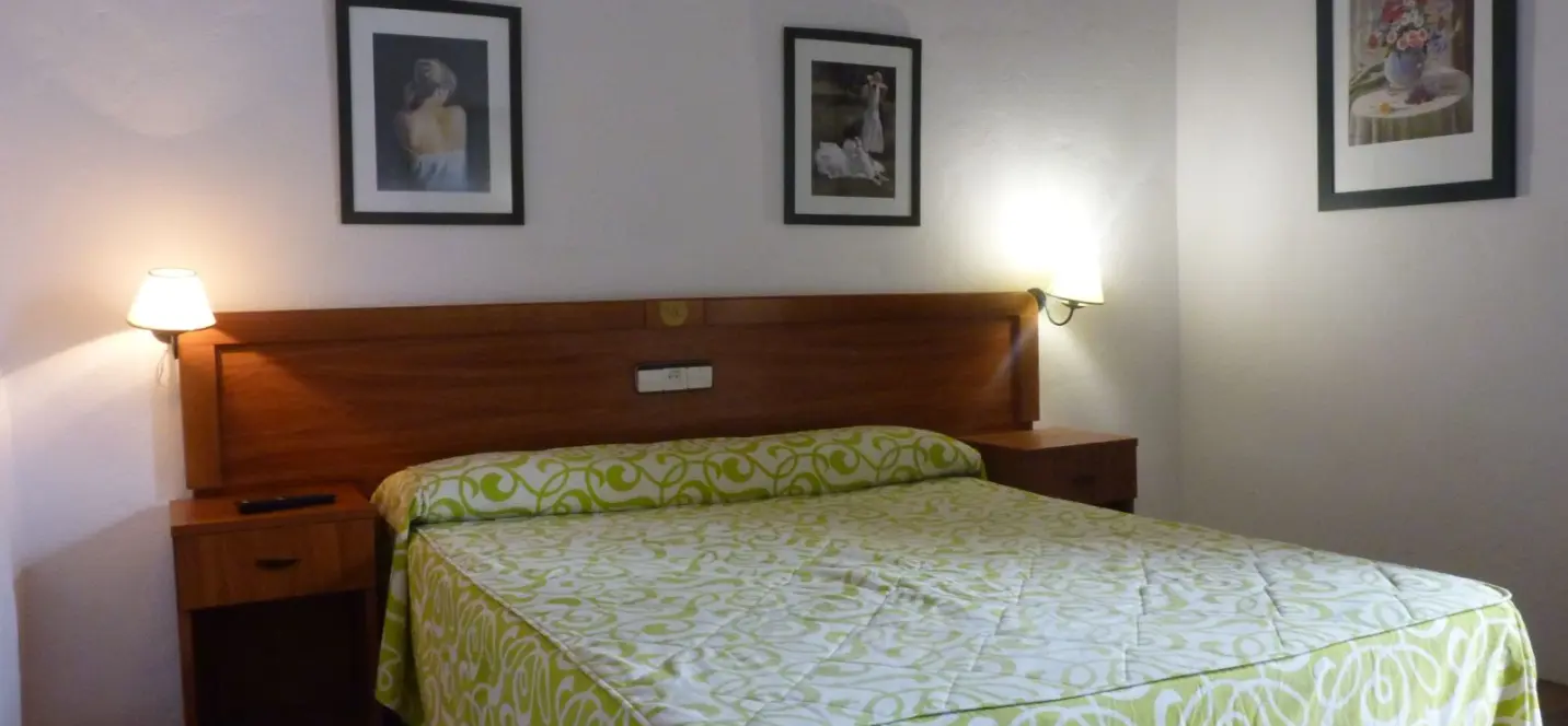 Продажа отеля в Casares Pueblo 4