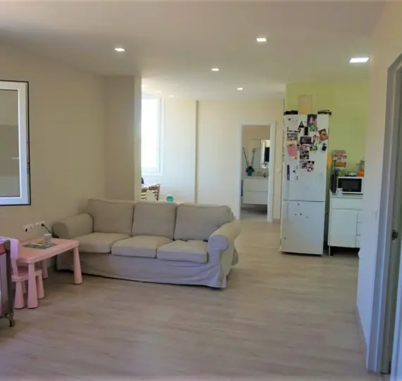 Detached villa R3903181