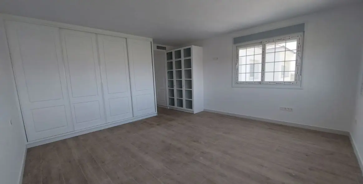 Продажа  отдельно стоящей виллы в Mijas Golf 21