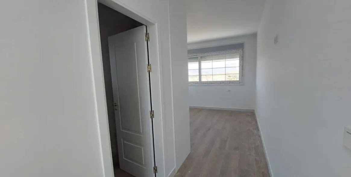 Продажа  отдельно стоящей виллы в Mijas Golf 29