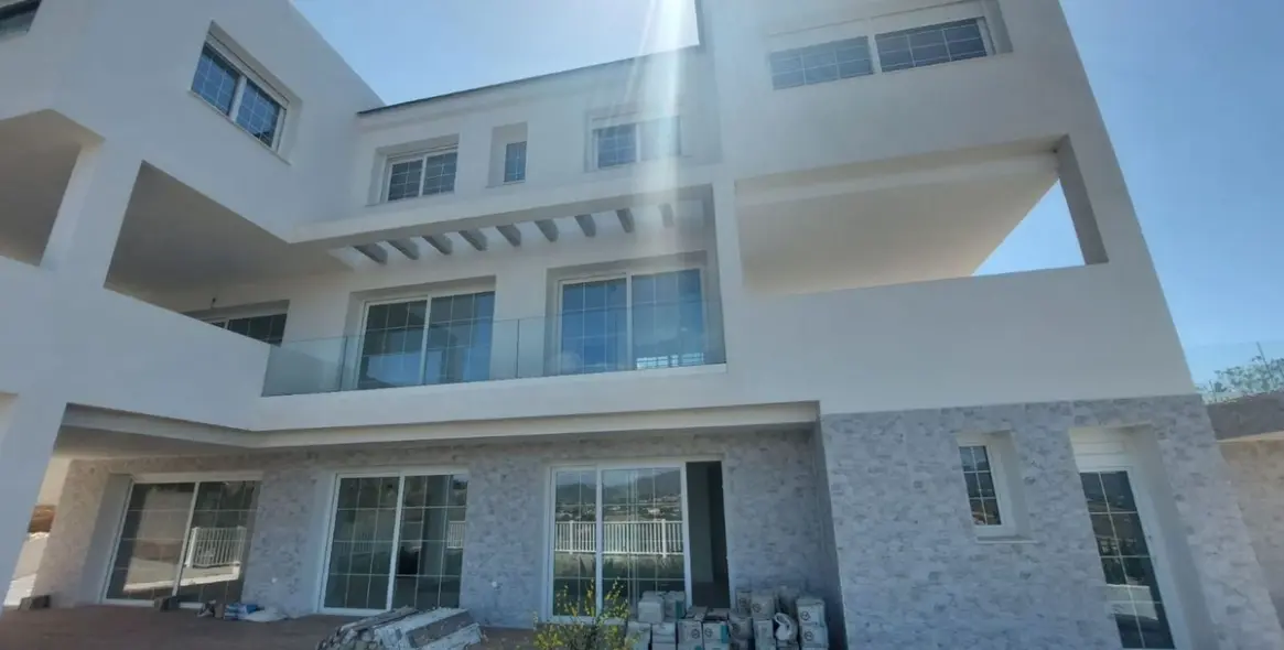 Продажа  отдельно стоящей виллы в Mijas Golf 42