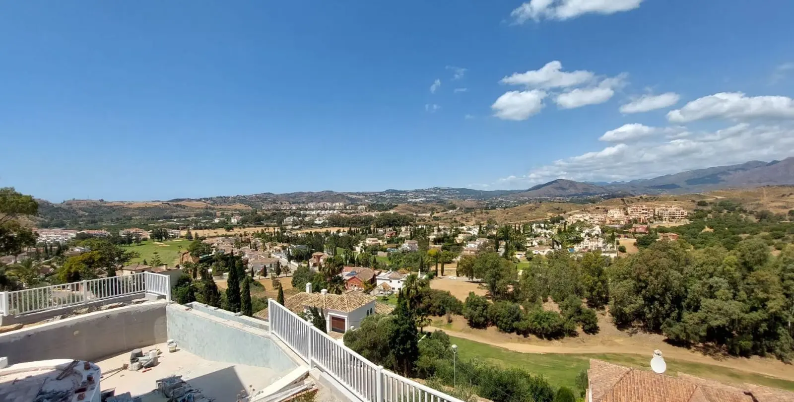 Sale of detached villa in Mijas Golf 12