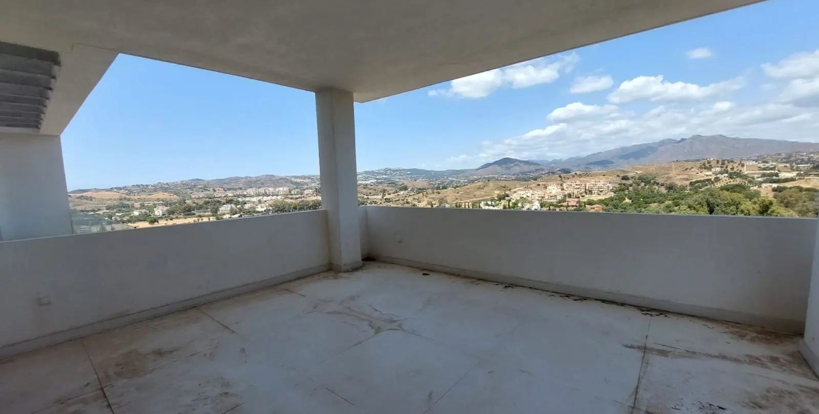 Sale of detached villa in Mijas Golf 20