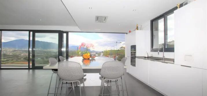 Venta de villa independiente en La Cala Golf 3